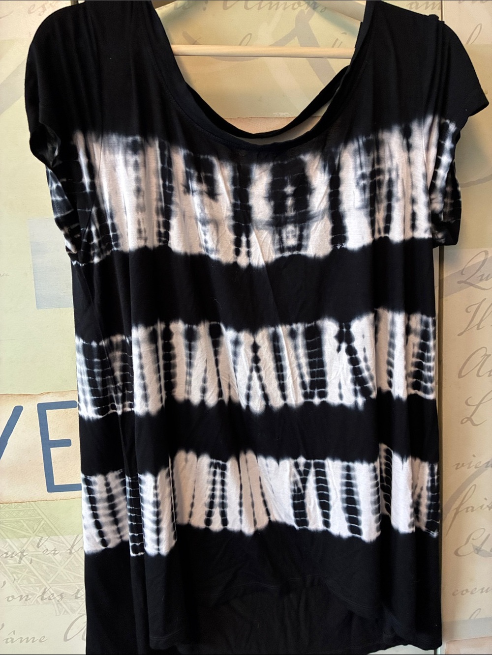 Cable & gauge Black & White Tie-Dye Short Sleeve Women's Top SZ L